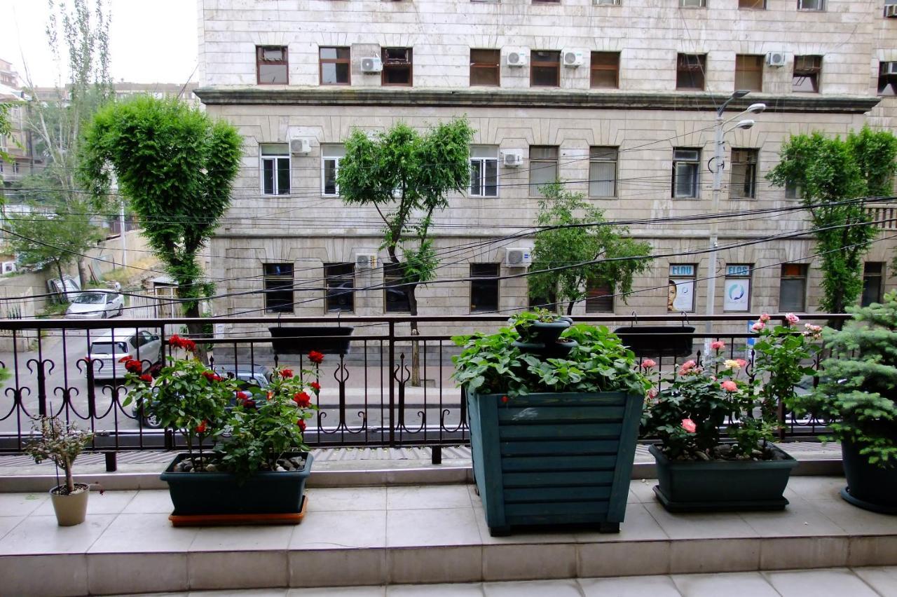 Yerevan Center Apartment 5A Ngoại thất bức ảnh