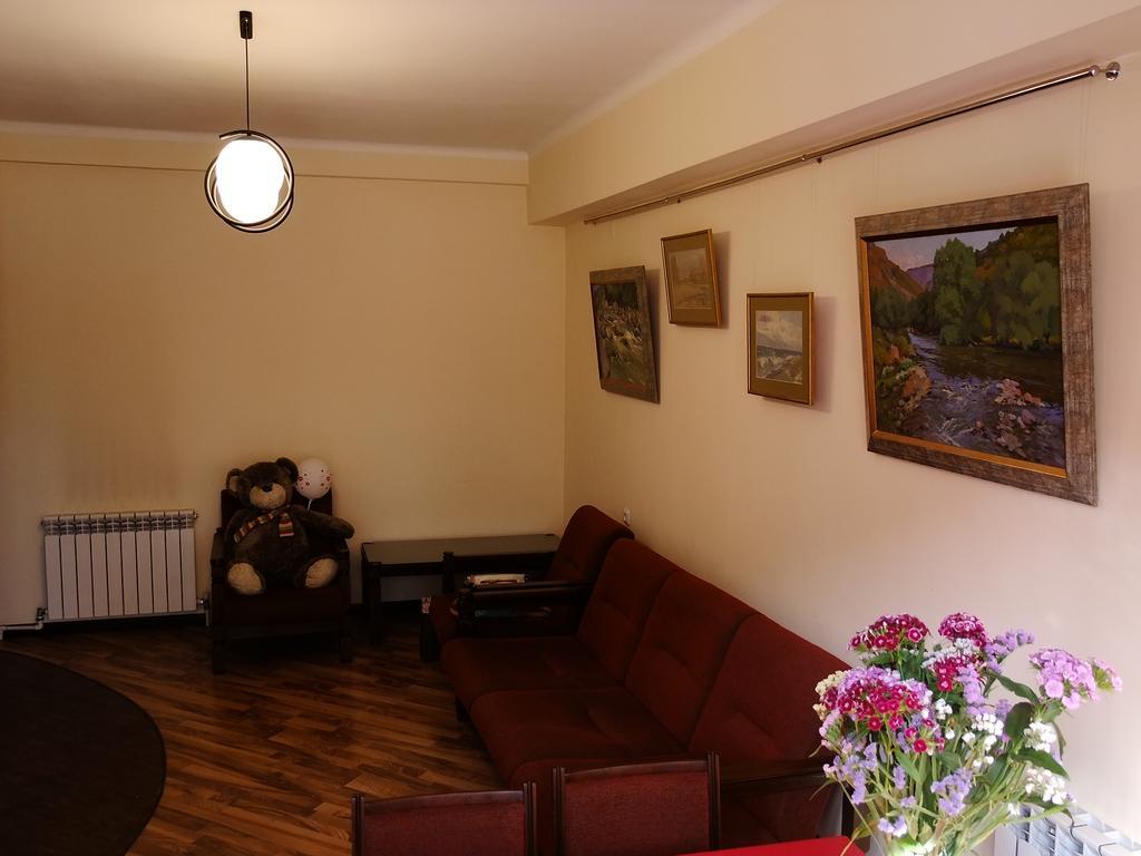 Yerevan Center Apartment 5A Ngoại thất bức ảnh